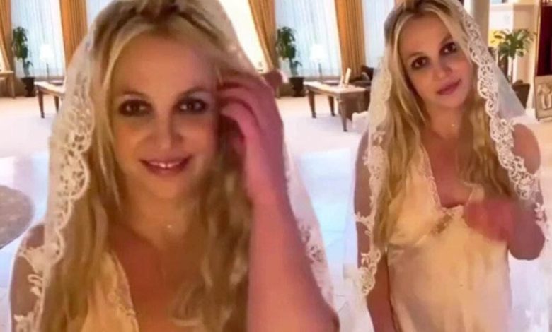 Britney Spears nello strano post "I Got Married" (Video)