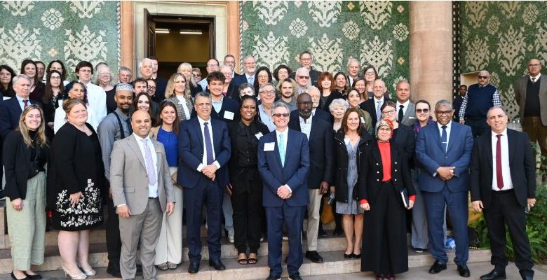 Una delegazione di esperti legali degli Stati Uniti d'America visita il Ministero della Giustizia per familiarizzare con il sistema legale e giudiziario del Marocco