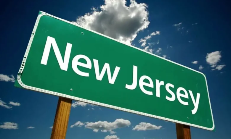 America .. Il Marocco è stato ucciso e sua moglie e i suoi figli sono rimasti feriti dopo un incendio di casa nel New Jersey