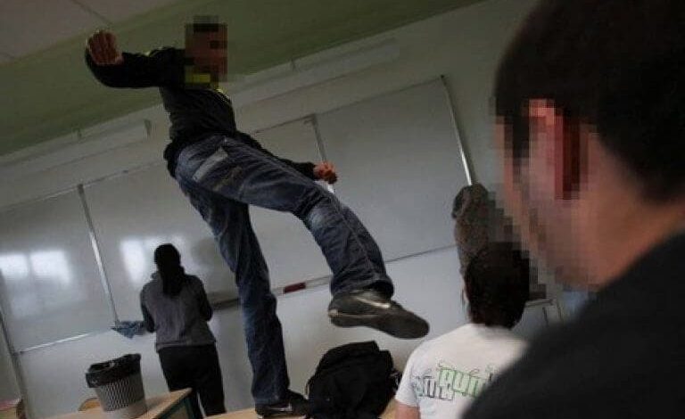 Fez .. Un odioso assalto contro un insegnante solleva un'ondata di insoddisfazione e rilancia le richieste per garantire la protezione dei dirigenti educativi