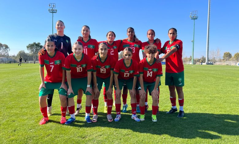 La squadra femminile nazionale U16 partecipa al torneo di sviluppo UEFA in Croazia. Elenco di 21 leoni